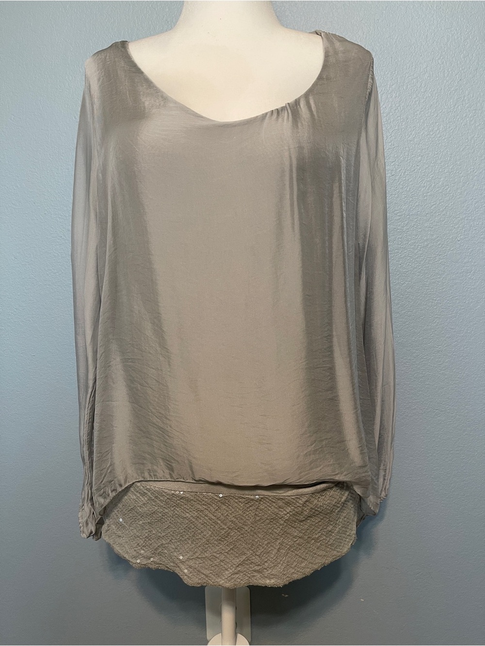 Made in Italy Layered Satin Look Tunic Top Taupe Sequin Hem Lagenlook Small